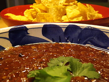 Chips, Salsa and Queso Dip